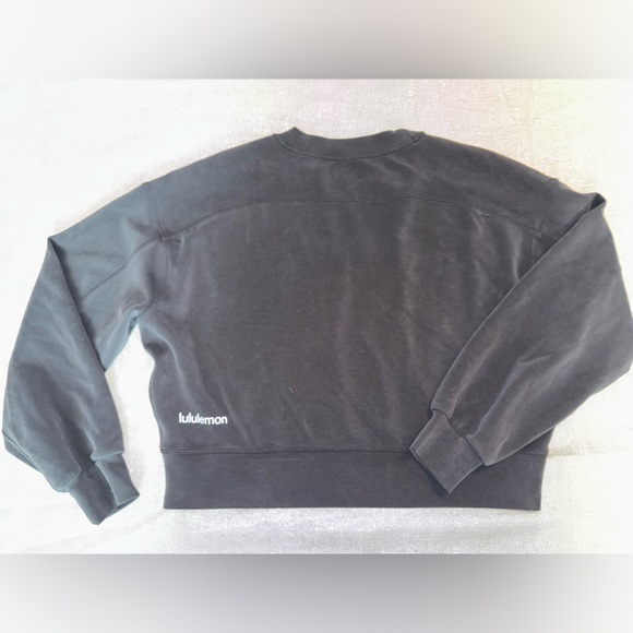 Lululemon Black Cropped Sweatshirt - Picture 4 of 4